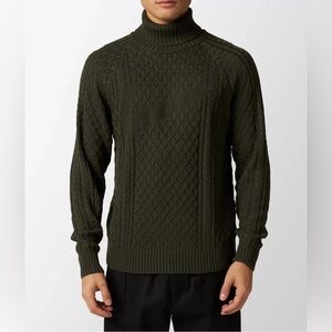 New Nike Life Cable Knit Turtleneck Cargo Khaki Sweater Men’s Size M FB7770-325